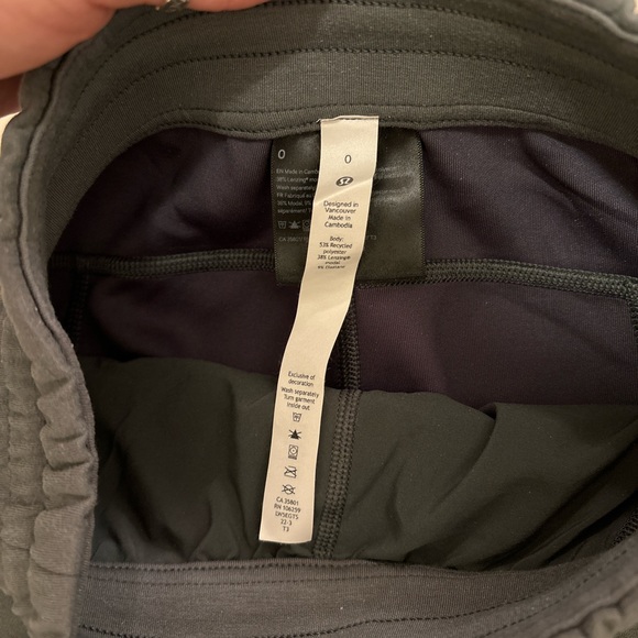 Lululemon Softstreme High-Rise Pant Smoked Spruce Sz 0 - Picture 6 of 7